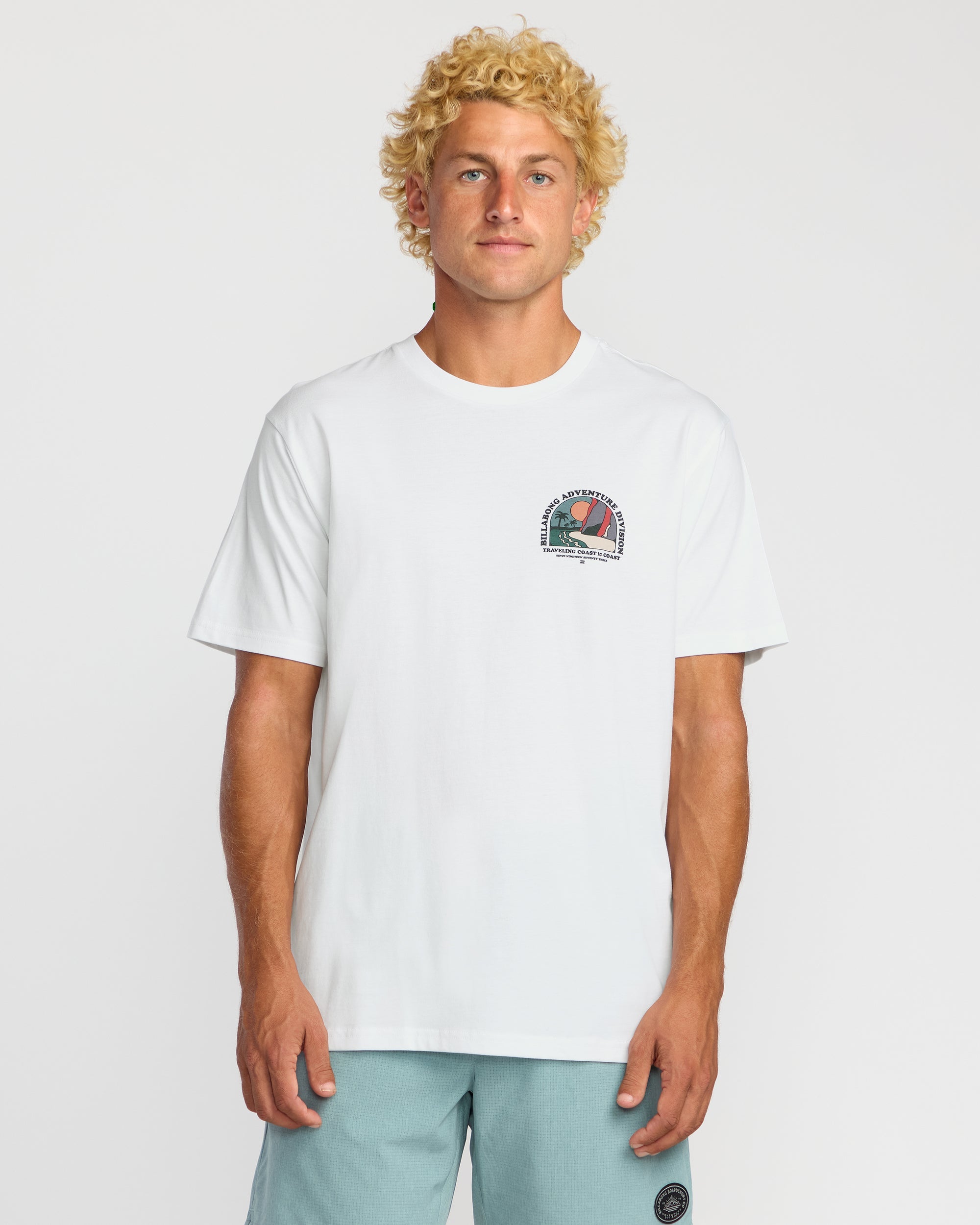 Sundown A/Div Short Sleeve T-Shirt - White
