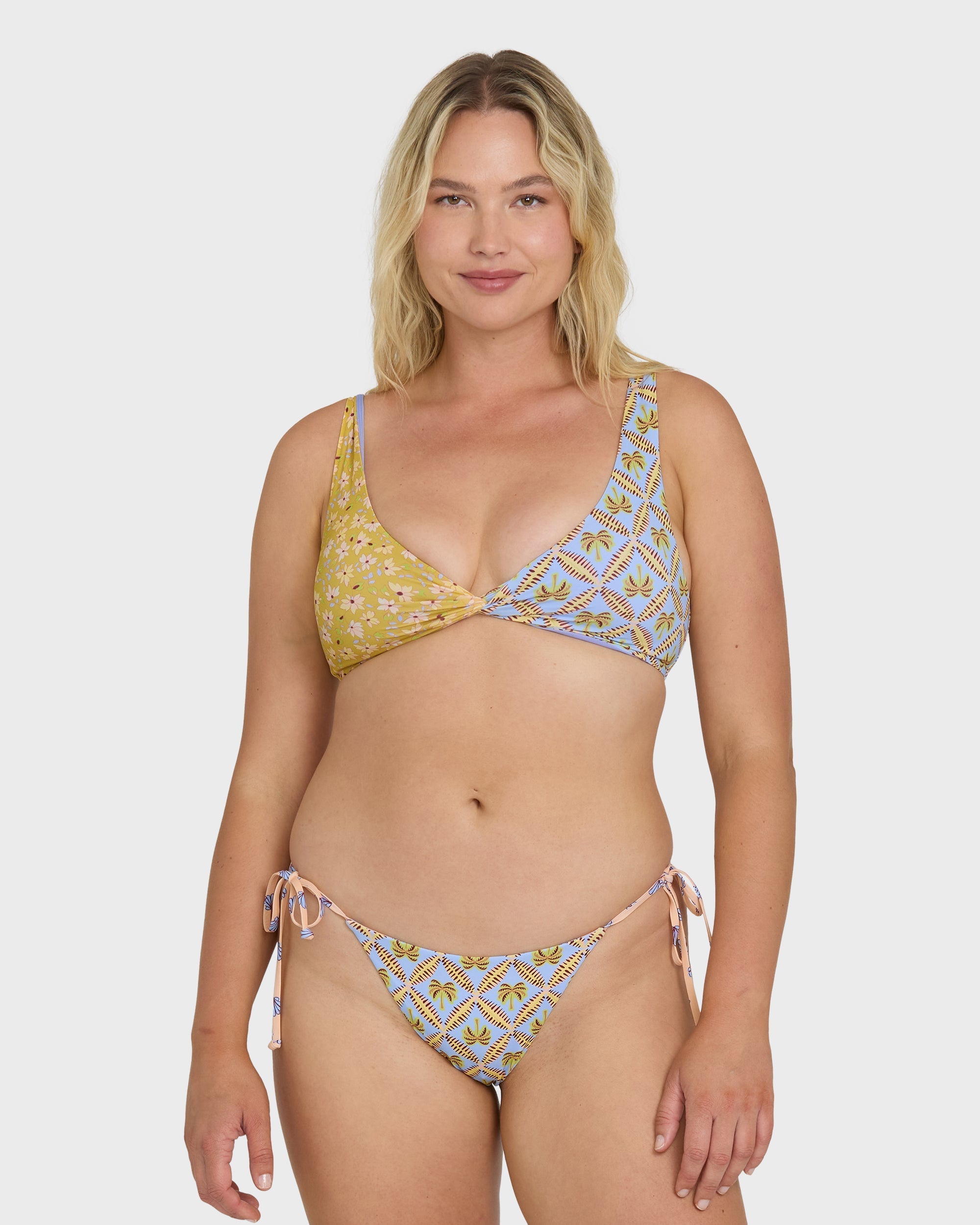 Soul Stoke Twist Tank Swim Tank Bikini Top - Twilight Blue