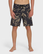 Good Times Pro 18 Boardshorts - Black
