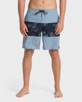 Tribong Lo Tide 18 Boardshorts - True Navy