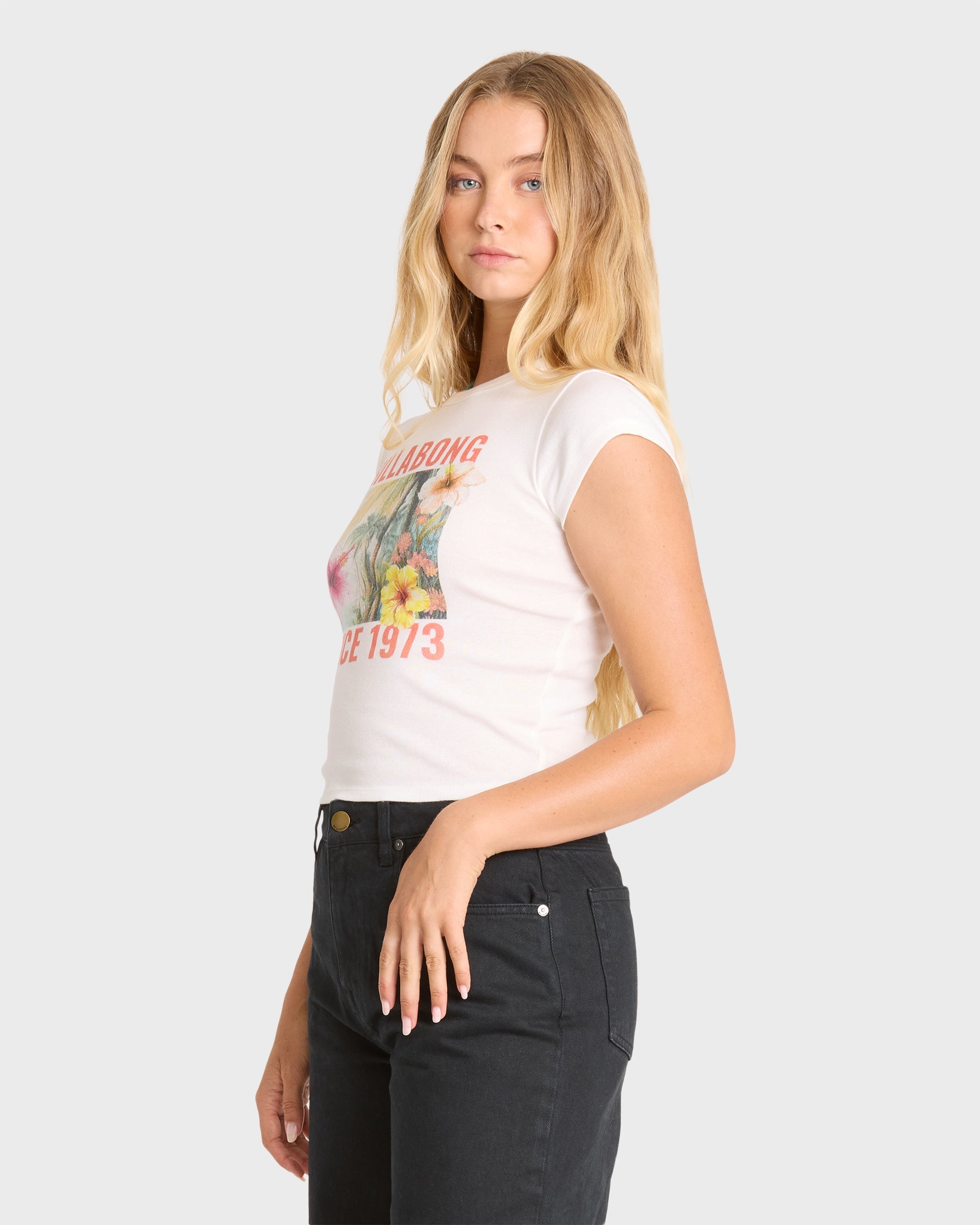 Take A Moment Short Sleeve Knit Graphic T-Shirt - Salt Crystal
