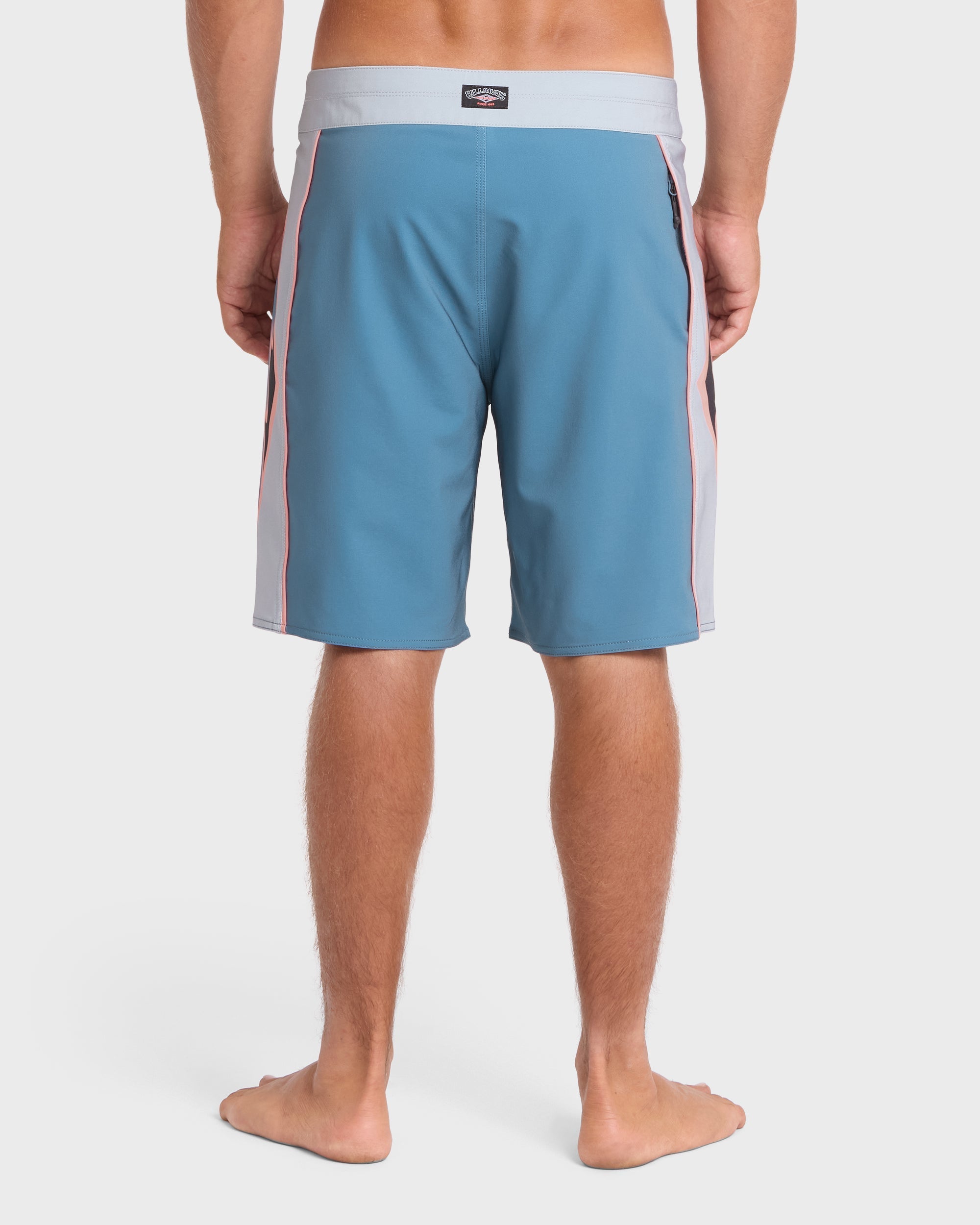 New Wave Pro 19 Boardshorts - China Blue