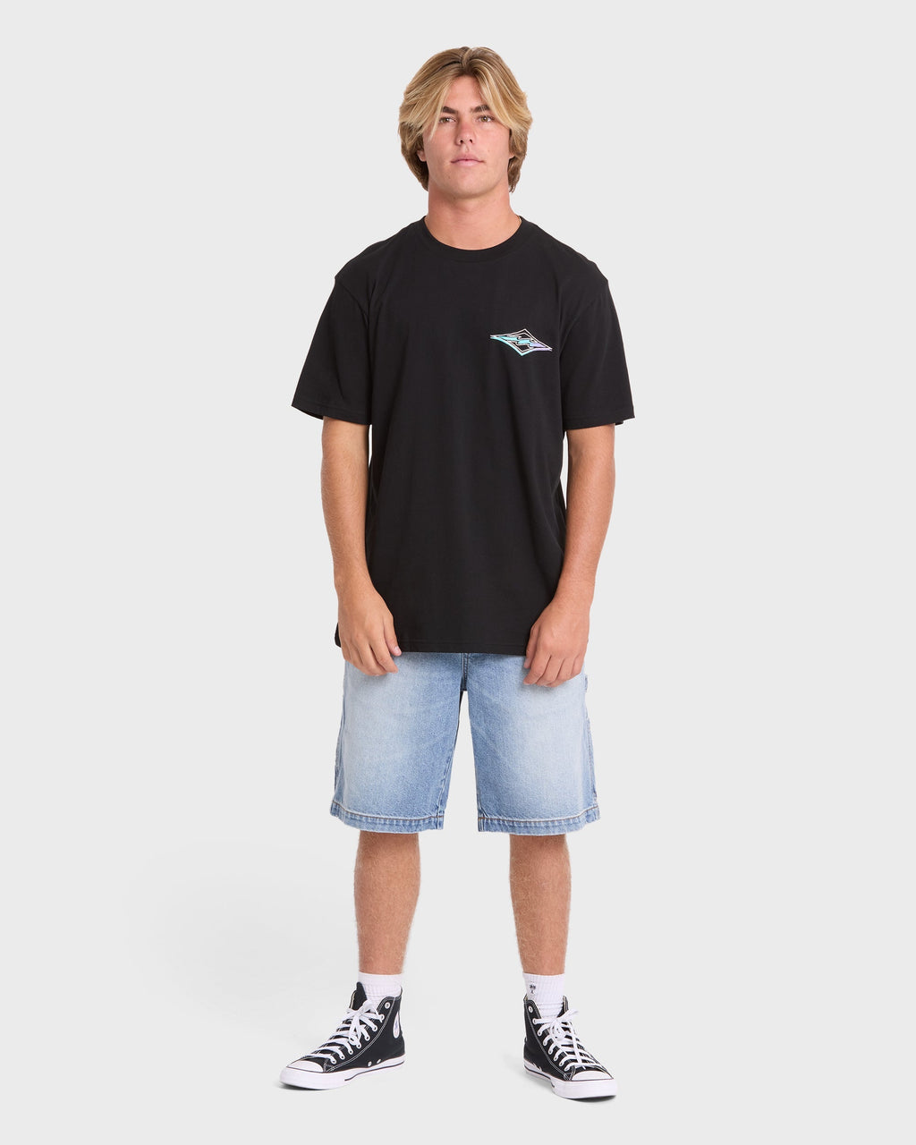 Crayon Wave Premium Short Sleeve Knit T-Shirt - Black